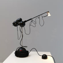 Lade das Bild in den Galerie-Viewer, Ron Arad Aerial Light One Off Ltd. Lampe - 1981 (price on request)