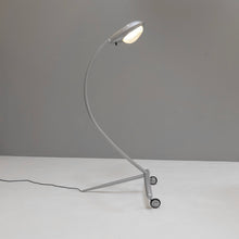 Lade das Bild in den Galerie-Viewer, Marc Newson Supper Guppy Lamp for Idée - 1987