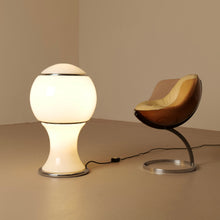 Lade das Bild in den Galerie-Viewer, Mongolfiera lamp by Gianni Celada for Fontana Arte - 1968