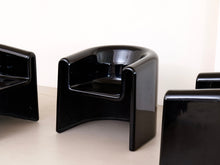 Lade das Bild in den Galerie-Viewer, Melaina monobloc armchairs by Rodolfo Benetto for Driade - 1970 Italy