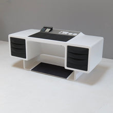 Lade das Bild in den Galerie-Viewer, Ernest Igl Jet Desk Top - Wilhelm Werndl - 1970s
