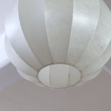 Lade das Bild in den Galerie-Viewer, resin Cocoon lamp by Goldkant in style of Castiglioni