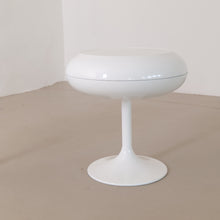 Lade das Bild in den Galerie-Viewer, space age tulip console table - 1970s