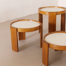 Lade das Bild in den Galerie-Viewer, nesting tables 780 by Gianranco Frattini for Cassina - 1980s