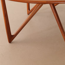 Lade das Bild in den Galerie-Viewer, mid century danish teak dining table by Kurt Ostervig & Carl Madsen für P. Jeppesen Møbelfabrik - 1960