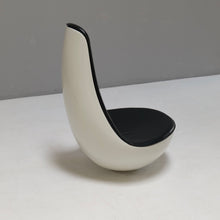 Lade das Bild in den Galerie-Viewer, Wolfgang Feierbach FG 2005 - rocking chair