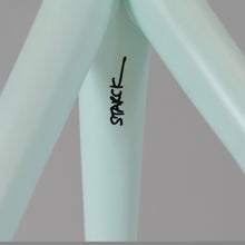 Lade das Bild in den Galerie-Viewer, WW Stool by Philippe Starck for Vitra