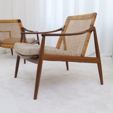 Lade das Bild in den Galerie-Viewer, Hartmut Lohmeyer Sessel für Wilkhan

