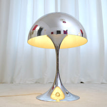 Lade das Bild in den Galerie-Viewer, vintage chrome Panthella by Verner Panton for Louis Poulsen
