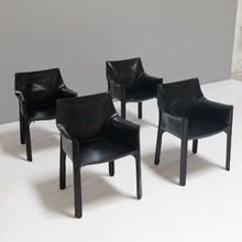 Lade das Bild in den Galerie-Viewer, Cassina Cab 413 Mario Bellin set of 4
