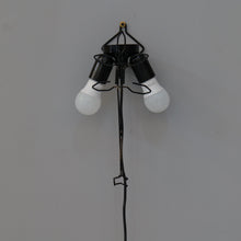 Lade das Bild in den Galerie-Viewer, Uchiwa IV lamps by Ingo Maurer - M Design
