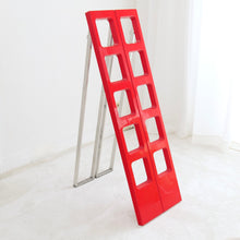 Lade das Bild in den Galerie-Viewer, space age ladder - scaleo Velca Legnano by L&amp;O Design

