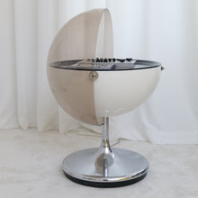 Lade das Bild in den Galerie-Viewer, Rosita Vision 2000 by Thilo Oerke
