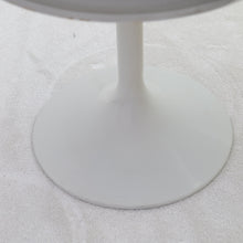Lade das Bild in den Galerie-Viewer, space age tulip console tables - 1970s
