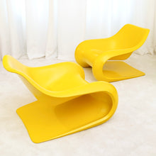 Lade das Bild in den Galerie-Viewer, Klaus Uredat Targa Chairs - Horn Collection
