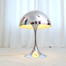 Lade das Bild in den Galerie-Viewer, vintage chrome Panthella by Verner Panton for Louis Poulsen
