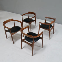 Lade das Bild in den Galerie-Viewer, Arne Wahl Iversen chairs - ST 750 for Niels Eilersen
