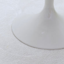 Lade das Bild in den Galerie-Viewer, Space Age Opal Beistelltisch - 1970s
