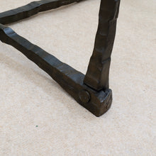 Lade das Bild in den Galerie-Viewer, brutalist table by Lothar Klute (price on request)
