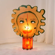 Lade das Bild in den Galerie-Viewer, Gaetano Pesce - Some of Us lamp
