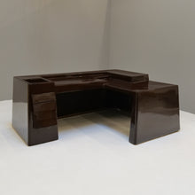 Lade das Bild in den Galerie-Viewer, Space Age directors desk by Vittorio Introini for Saporiti
