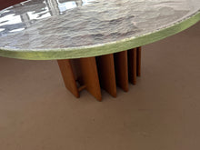 Lade das Bild in den Galerie-Viewer, Heinz Lilienthal round glass coffee table - 1970s
