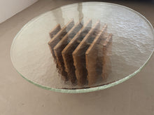 Lade das Bild in den Galerie-Viewer, Heinz Lilienthal round glass coffee table - 1970s
