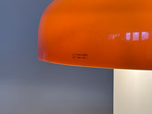 Lade das Bild in den Galerie-Viewer, brown Harvey Guzzini Brumburry lamp by Luigi Massoni
