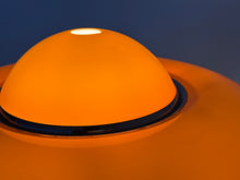 Lade das Bild in den Galerie-Viewer, brown Harvey Guzzini Brumburry lamp by Luigi Massoni
