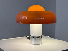 Lade das Bild in den Galerie-Viewer, brown Harvey Guzzini Brumburry lamp by Luigi Massoni
