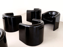 Lade das Bild in den Galerie-Viewer, Melaina monobloc armchairs by Rodolfo Benetto for Driade - 1970 Italy
