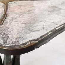 Lade das Bild in den Galerie-Viewer, Lothar Klute bronze table  (price on request)
