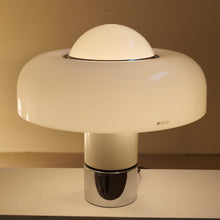Lade das Bild in den Galerie-Viewer, Harvey Guzzini Brunbury lamp by Luigi Massoni - 1970s

