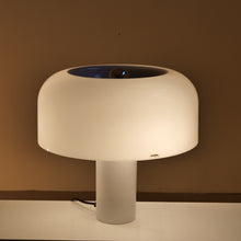 Lade das Bild in den Galerie-Viewer, Harvey Guzzini lamp modell 4029 - 1970s
