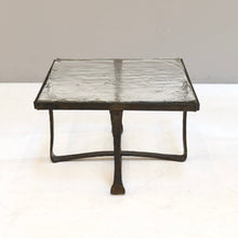 Lade das Bild in den Galerie-Viewer, early Lothar Klute forged coffee table
