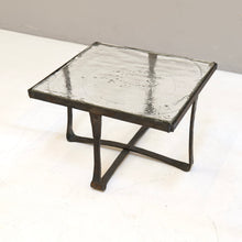 Lade das Bild in den Galerie-Viewer, early Lothar Klute forged coffee table
