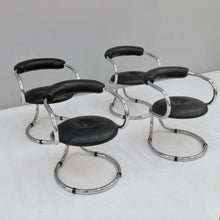 Lade das Bild in den Galerie-Viewer, space age chairs by Rudi Bonzanini for Tecnosalotto - Italy 1970s
