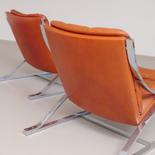 Lade das Bild in den Galerie-Viewer, Zeta armchairs by  Paul Tuttle for Strässle - Switzerland
