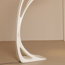 Lade das Bild in den Galerie-Viewer, Genesy lamp by Zaha Hadid for Artemide

