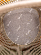 Lade das Bild in den Galerie-Viewer, vintage Warren Platner Knoll International dining set - 1970s
