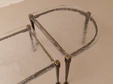 Lade das Bild in den Galerie-Viewer, Lothar Klute bronze table set of 3
