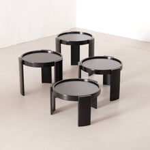 Lade das Bild in den Galerie-Viewer, nesting tables 780 by Gianranco Frattini for Cassina - 1980s
