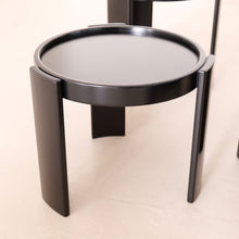 Lade das Bild in den Galerie-Viewer, nesting tables 780 by Gianranco Frattini for Cassina - 1980s
