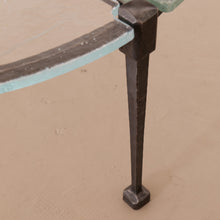 Lade das Bild in den Galerie-Viewer, early Lothar Klute forged round coffee table
