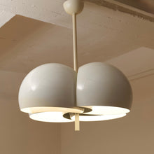 Lade das Bild in den Galerie-Viewer, Ecatombe lamp by Vico Magistretti for Artemide - 1970s
