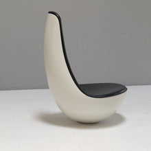 Lade das Bild in den Galerie-Viewer, Wolfgang Feierbach FG 2005 - rocking chair
