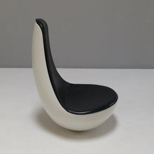 Lade das Bild in den Galerie-Viewer, Wolfgang Feierbach FG 2005 - rocking chair
