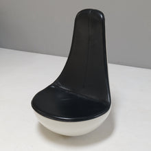 Lade das Bild in den Galerie-Viewer, Wolfgang Feierbach FG 2005 - rocking chair
