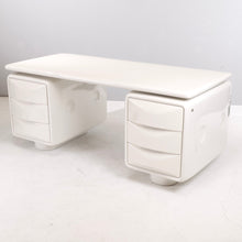 Lade das Bild in den Galerie-Viewer, Igl Jet desk by Ernest Igl for Wilhelm Werndl
