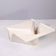 Lade das Bild in den Galerie-Viewer, fiarm space age coffee table by Franca Stagi &amp; Cesare Leonardi
